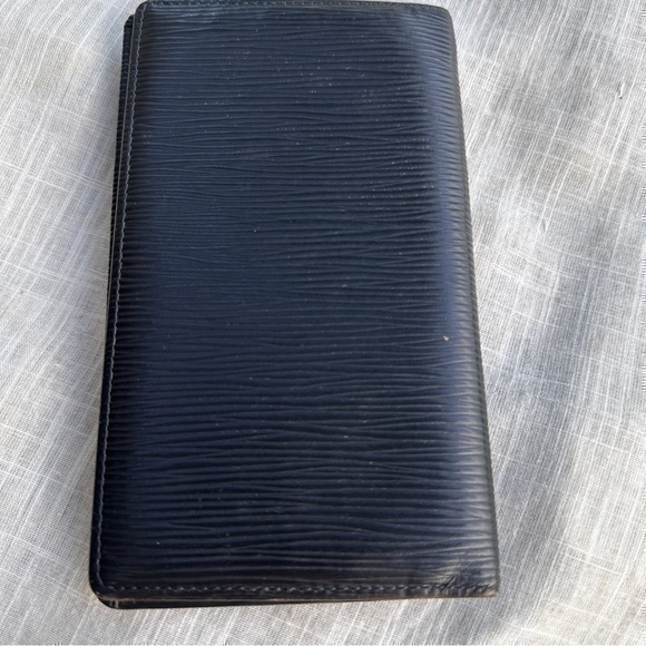 AUTHENTIC Louis Vuitton Wallet/billfold. Black. - Picture 4 of 16